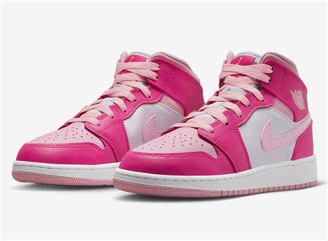 nike air jordan 1 mid damen beige|jordan 1 mid pink price.